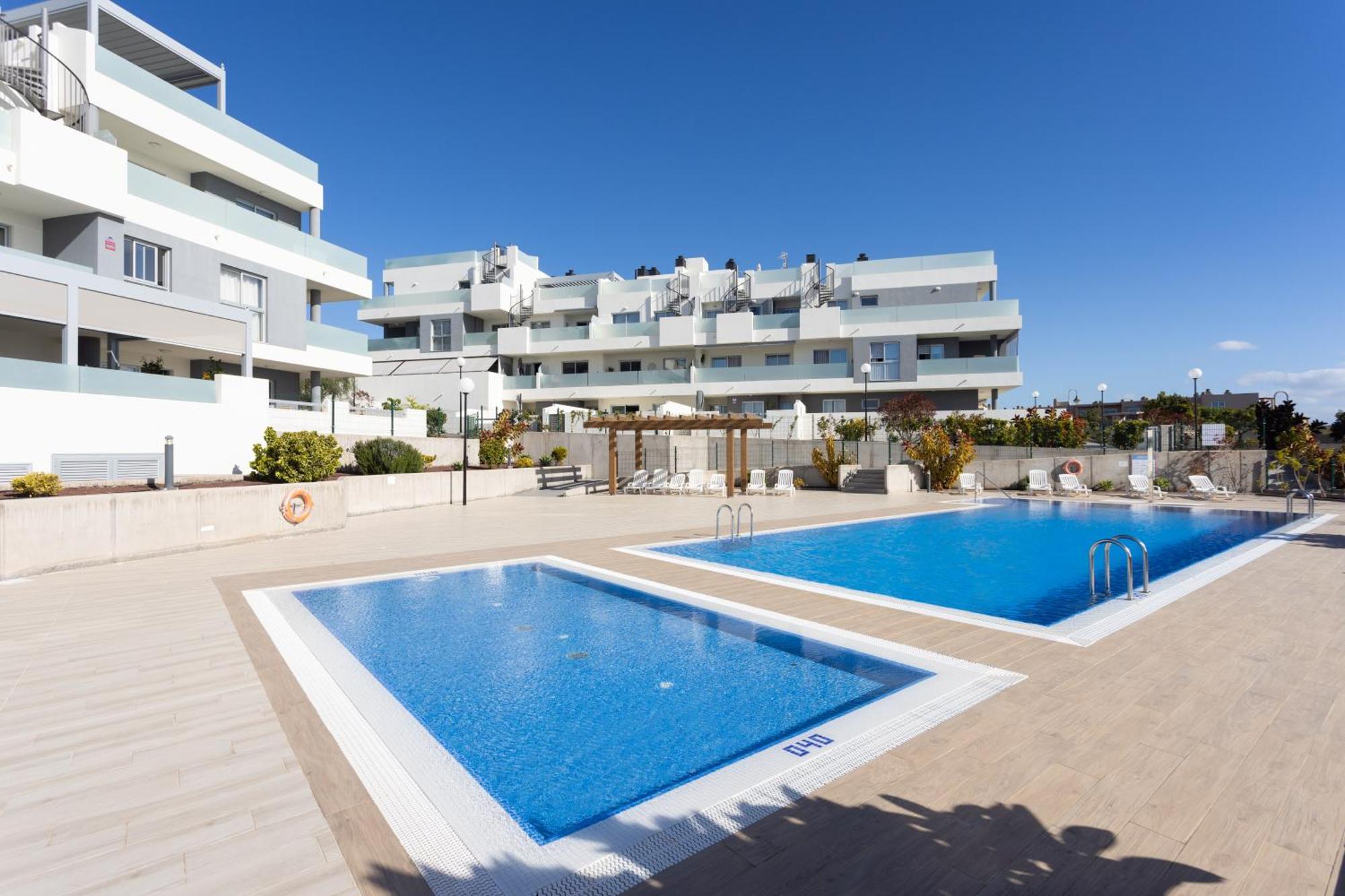 Home2Book Stylish & Relax Attic La Tejita, Pool Exterior foto